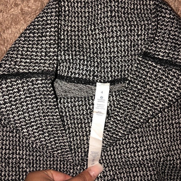 COPY - Lululemon Herringbone Leggings Size 4 - Picture 3 of 3